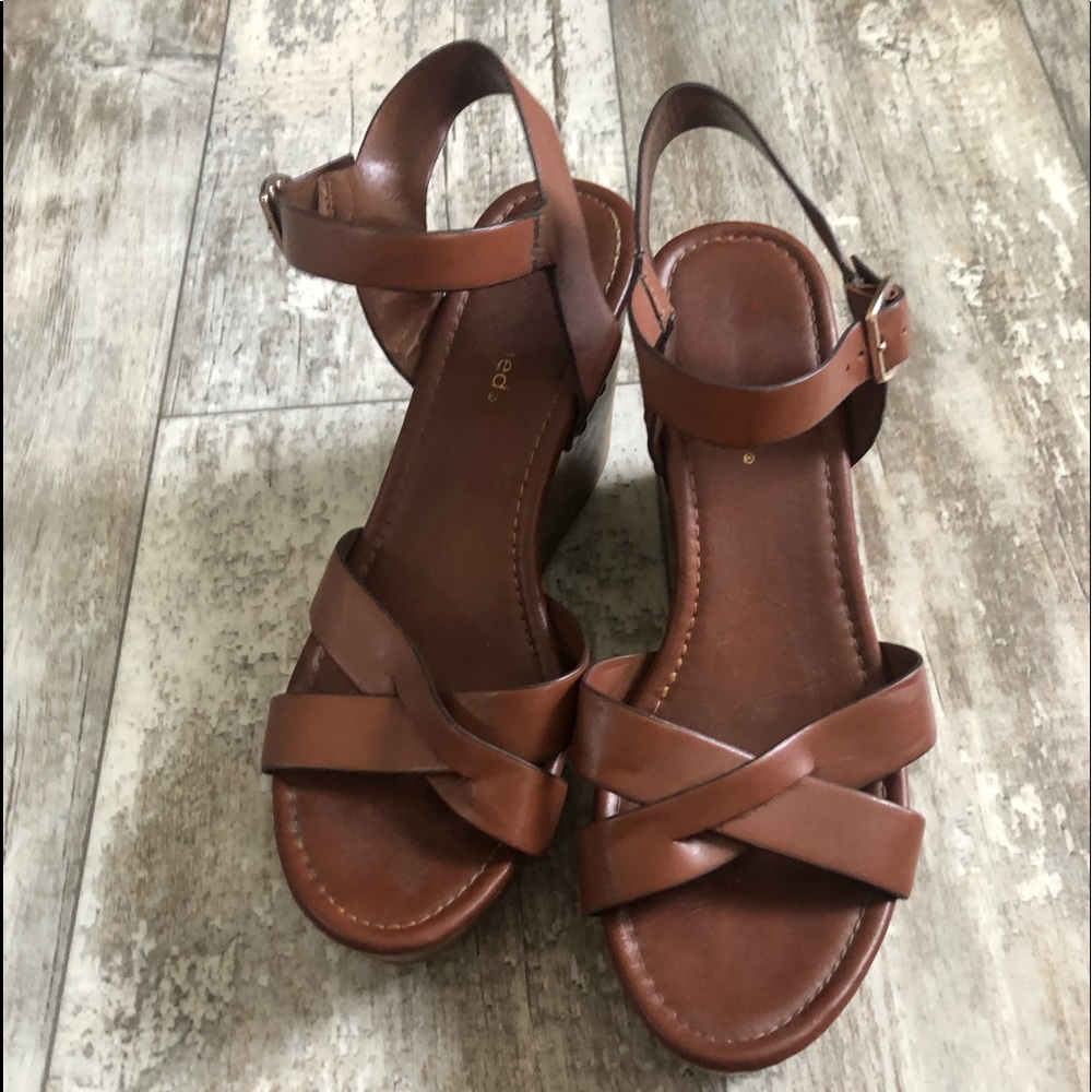 Brown wedge heels